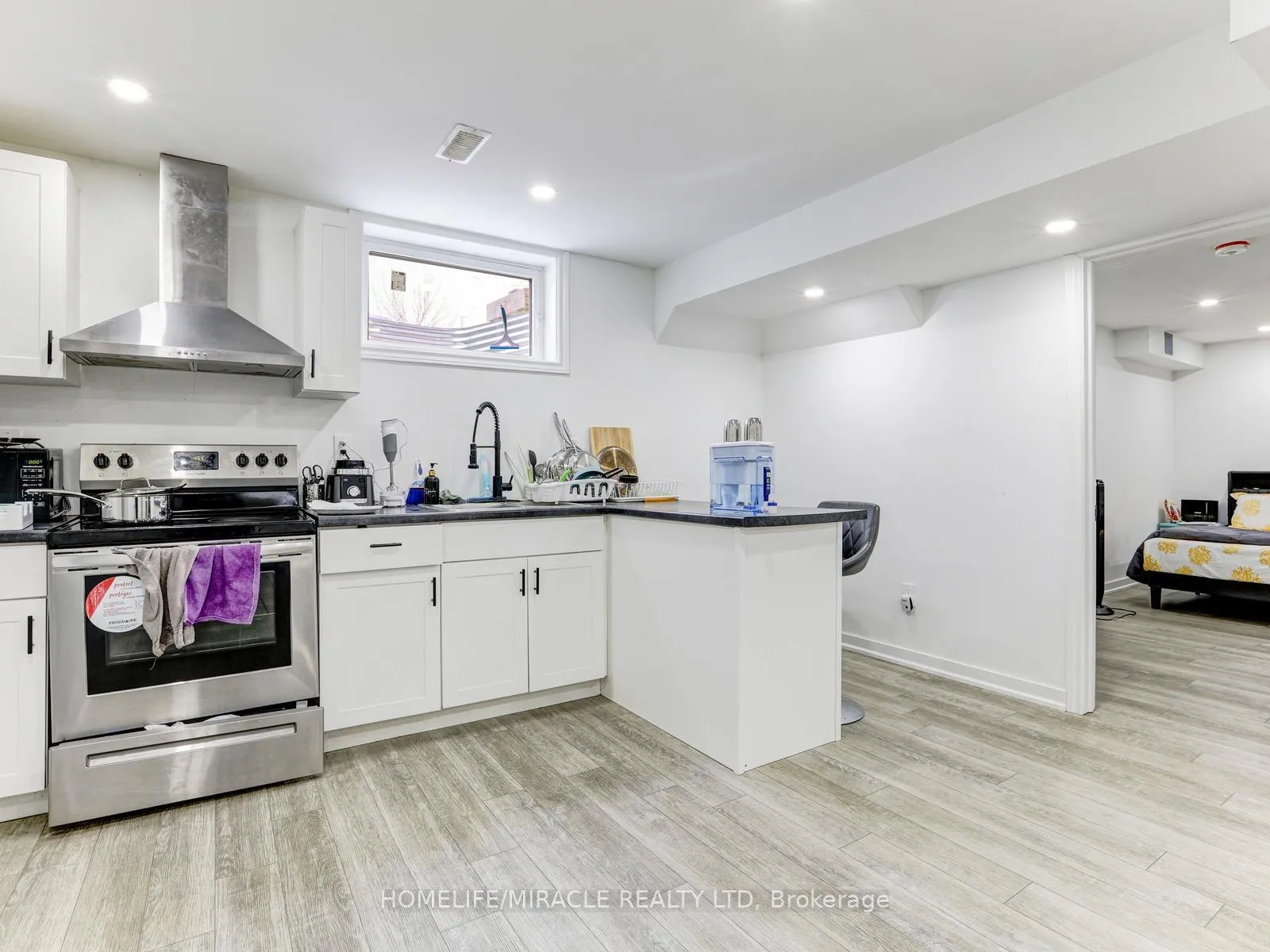 Photo 38 of 154 Deerpath Drive, Guelph, Willow West/Sugarbush/West Acres — HOMEH