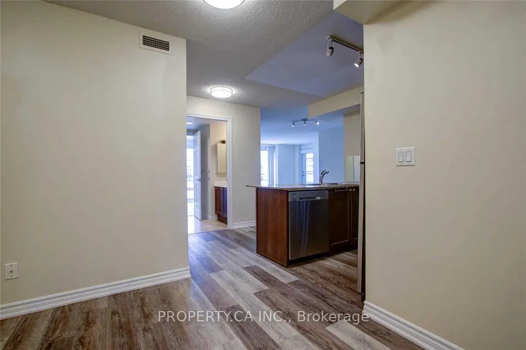 Photo 3 of Unit 3012, 761 Bay Street, Toronto, Bay Street Corridor — HOMEH