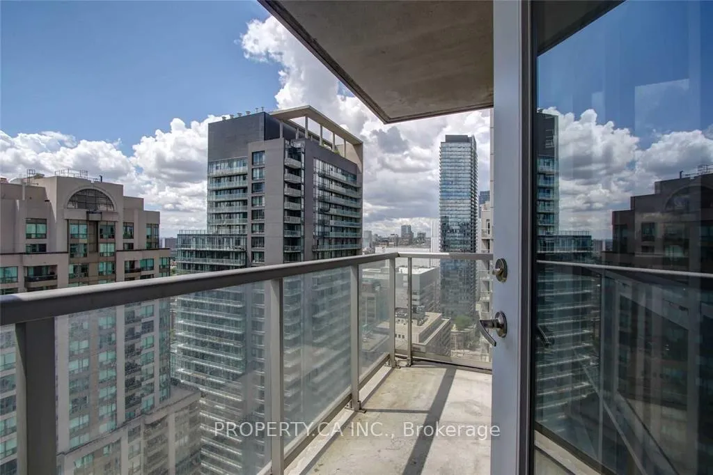 Photo 11 of Unit 3012, 761 Bay Street, Toronto, Bay Street Corridor — HOMEH