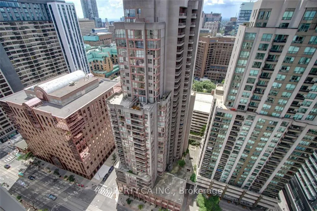 Photo 12 of Unit 3012, 761 Bay Street, Toronto, Bay Street Corridor — HOMEH