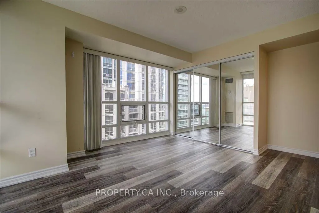 Photo 17 of Unit 3012, 761 Bay Street, Toronto, Bay Street Corridor — HOMEH