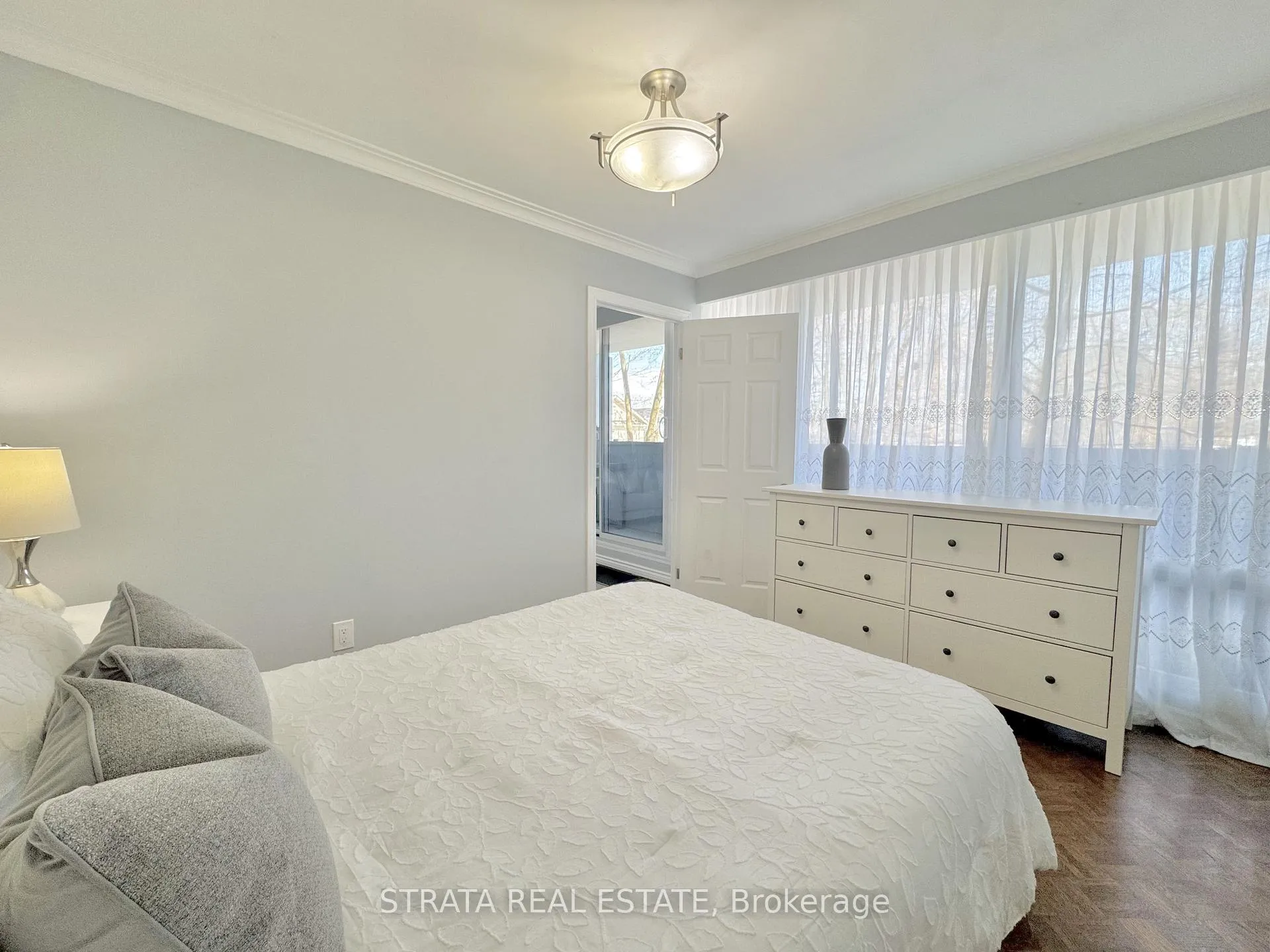 Photo 18 of Unit 203, 3555 Bathurst Street, Toronto, Bedford Park-Nortown — HOMEH