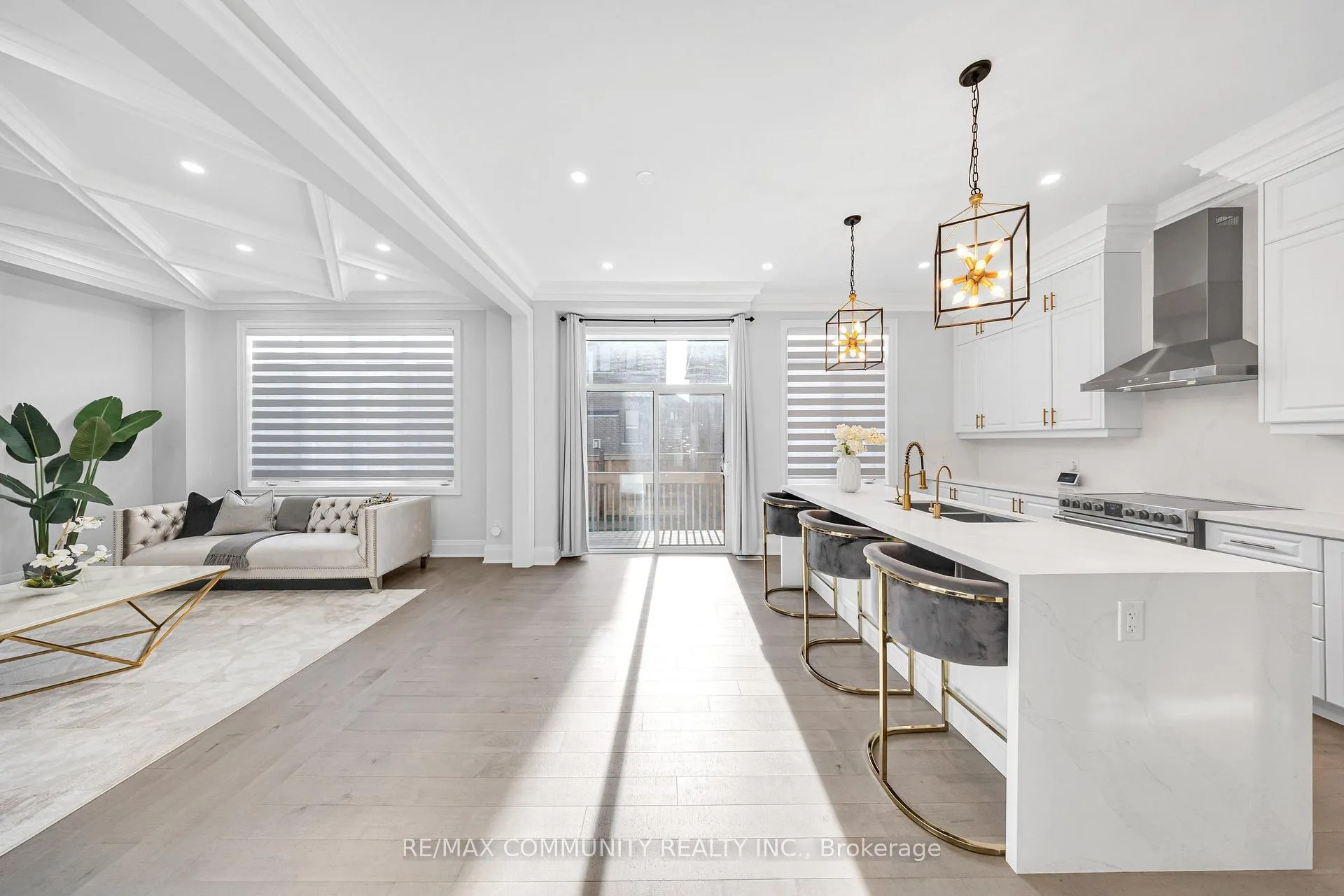 Photo 10 of 10 Nigh Drive, Markham, Middlefield — HOMEH