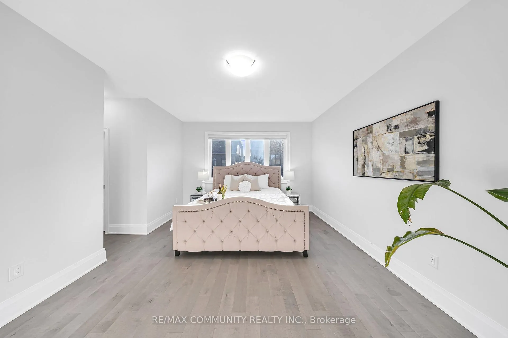 Photo 33 of 10 Nigh Drive, Markham, Middlefield — HOMEH