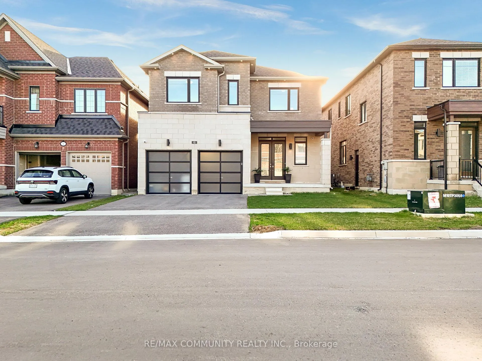 Photo 43 of 10 Nigh Drive, Markham, Middlefield — HOMEH