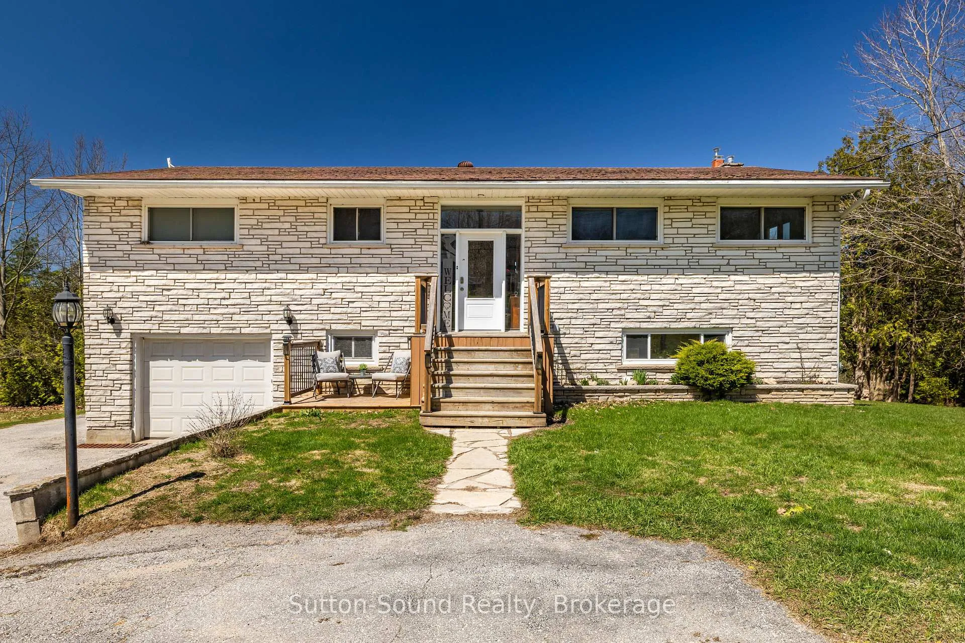 Front of 501297 Grey Road 1
