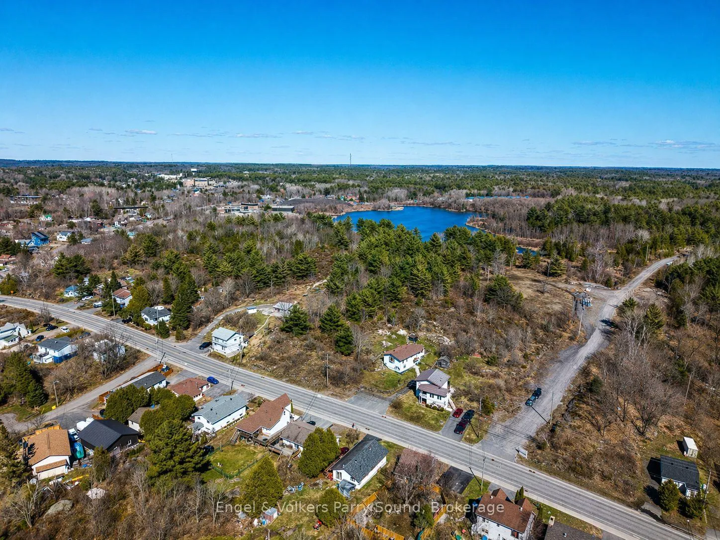 Photo 3 of Emily Street, Parry Sound — HOMEH
