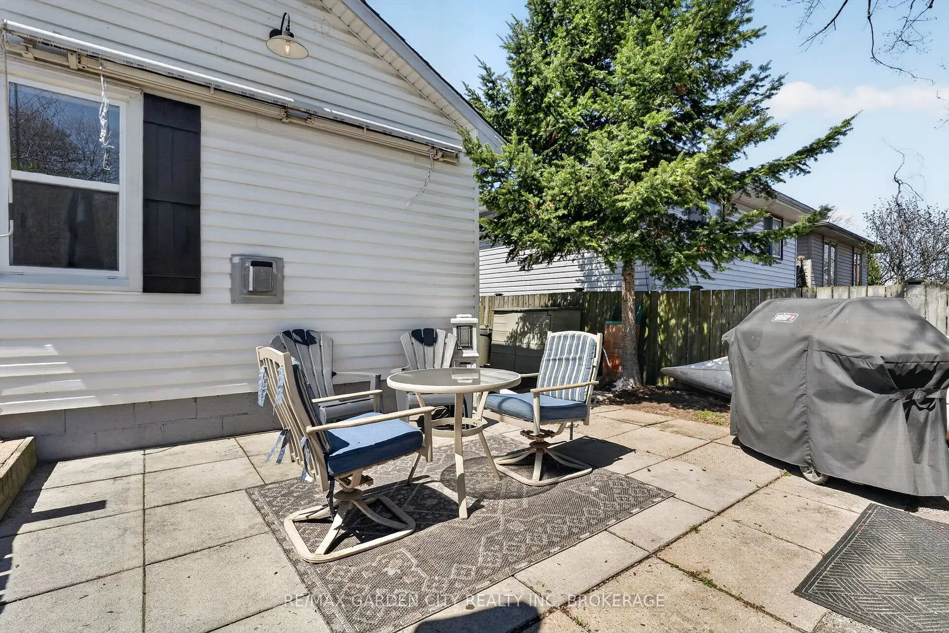 Photo 47 of 24 Bogart Street, St. Catharines, Port Weller — HOMEH