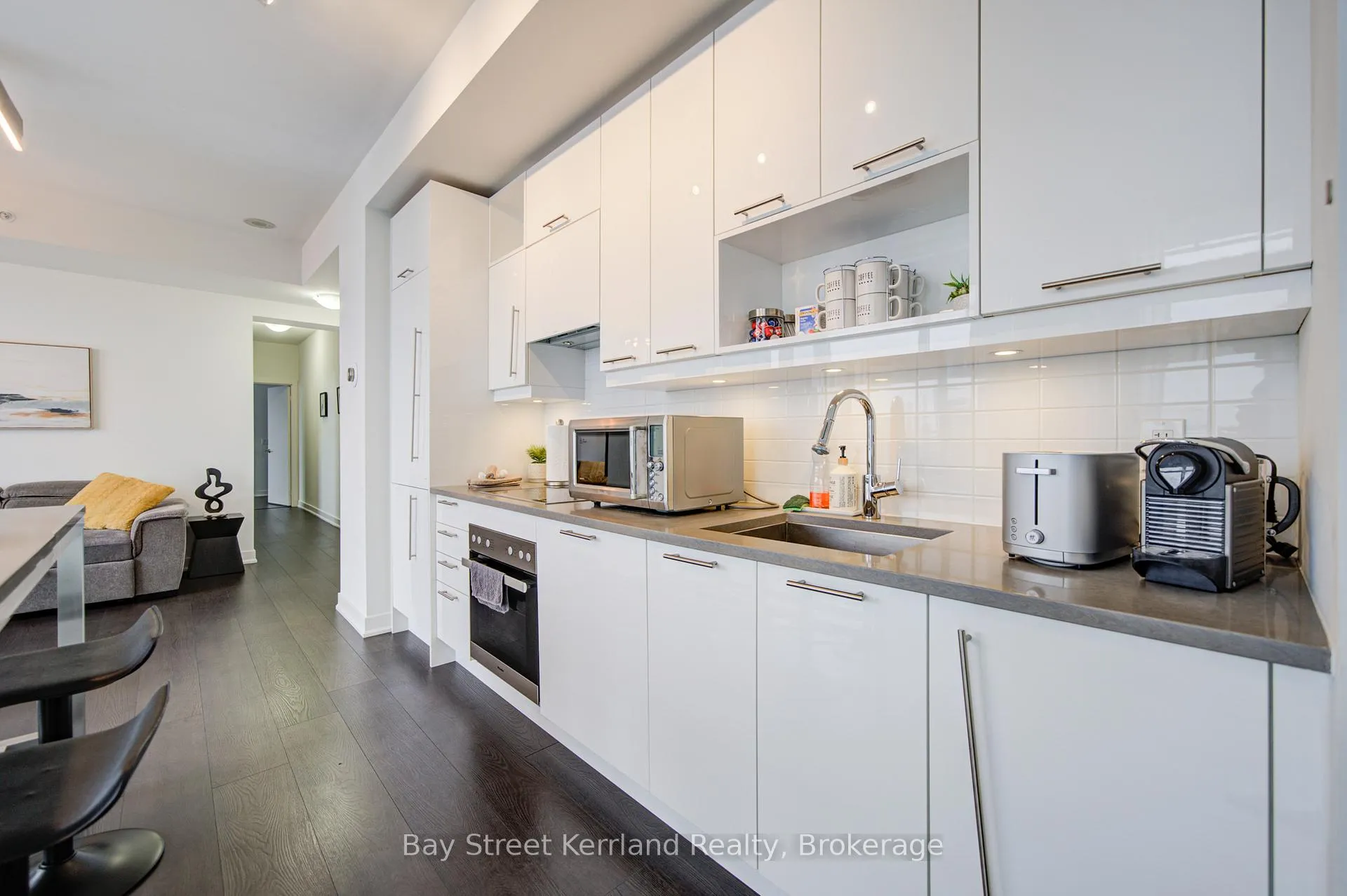 Photo 15 of Unit 3701, 30 Nelson Street, Toronto, Waterfront Communities — HOMEH