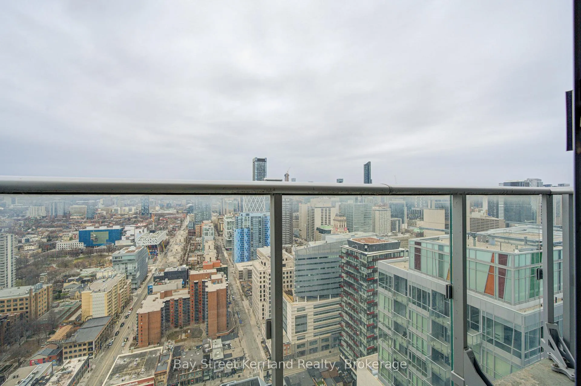 Photo 30 of Unit 3701, 30 Nelson Street, Toronto, Waterfront Communities — HOMEH