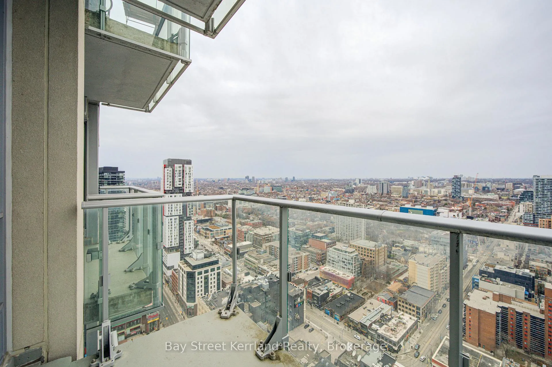 Photo 31 of Unit 3701, 30 Nelson Street, Toronto, Waterfront Communities — HOMEH