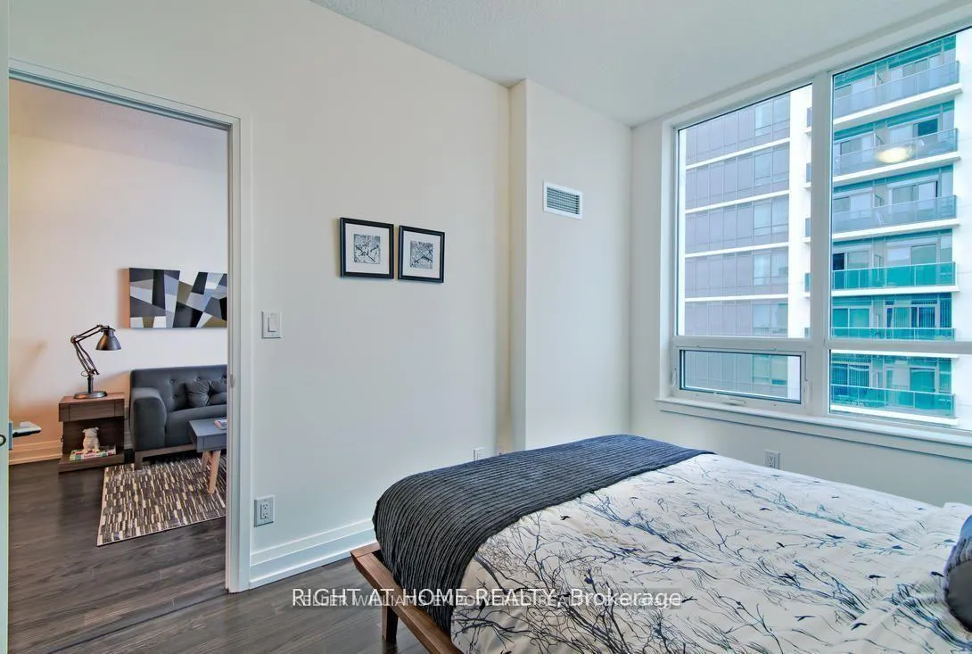 Photo 4 of Unit PH-208, 7167 Yonge Street, Markham, Grandview — HOMEH