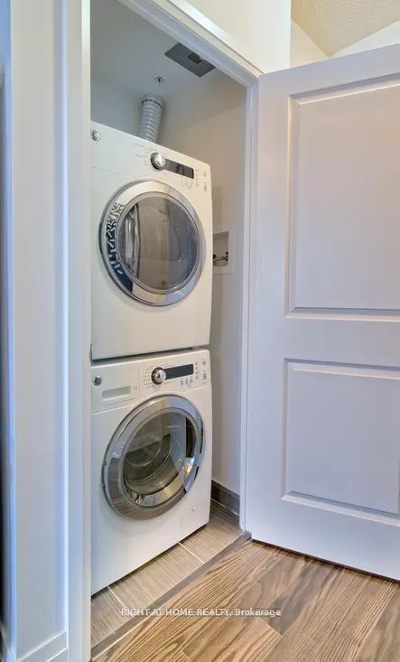 Photo 10 of Unit PH-208, 7167 Yonge Street, Markham, Grandview — HOMEH