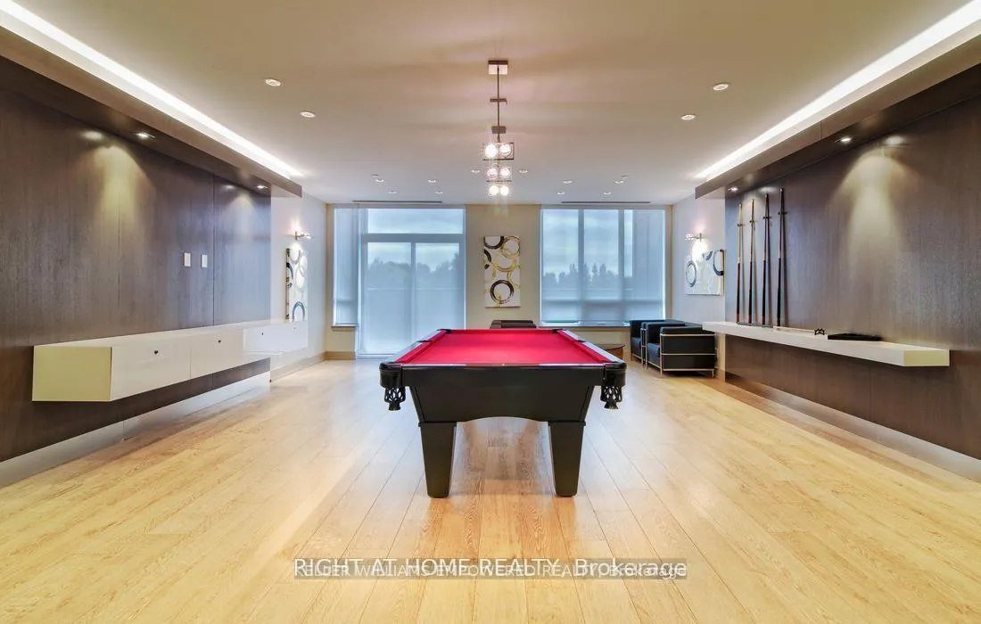 Photo 13 of Unit PH-208, 7167 Yonge Street, Markham, Grandview — HOMEH