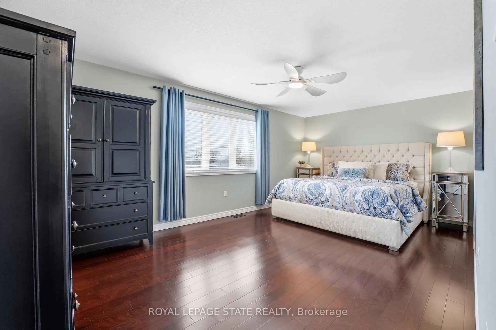 Photo 14 of 23 Garinger Crescent, Hamilton, Binbrook — HOMEH