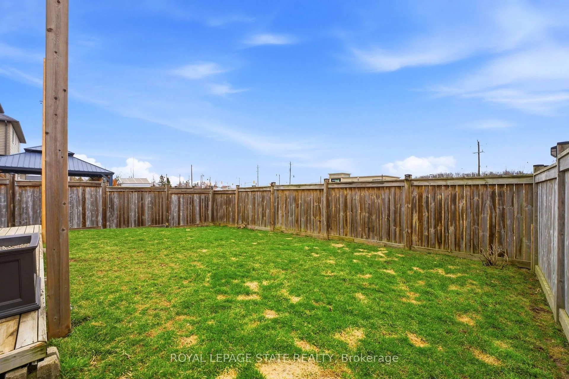 Photo 27 of 23 Garinger Crescent, Hamilton, Binbrook — HOMEH