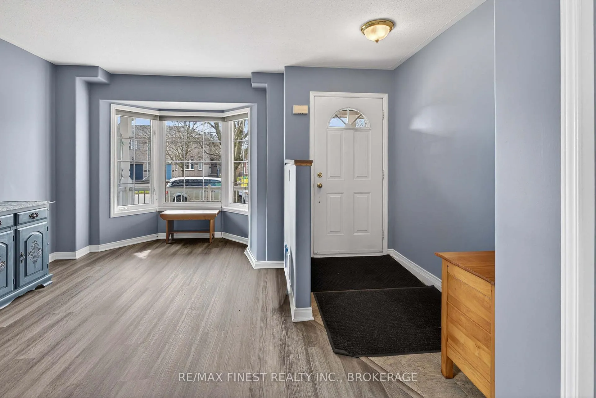 Photo 3 of 430 Fieldstone Drive, Kingston, Kingston East (Incl Barret Crt) — HOMEH