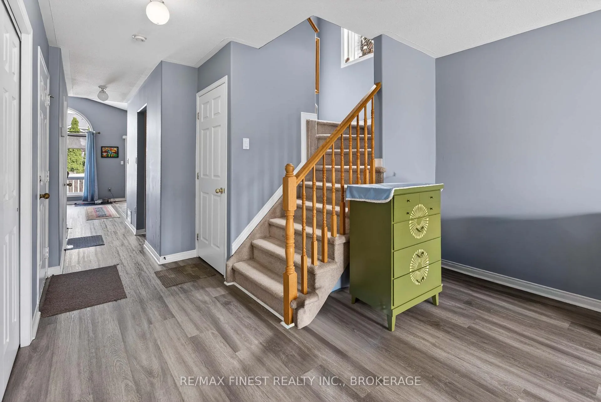 Photo 6 of 430 Fieldstone Drive, Kingston, Kingston East (Incl Barret Crt) — HOMEH