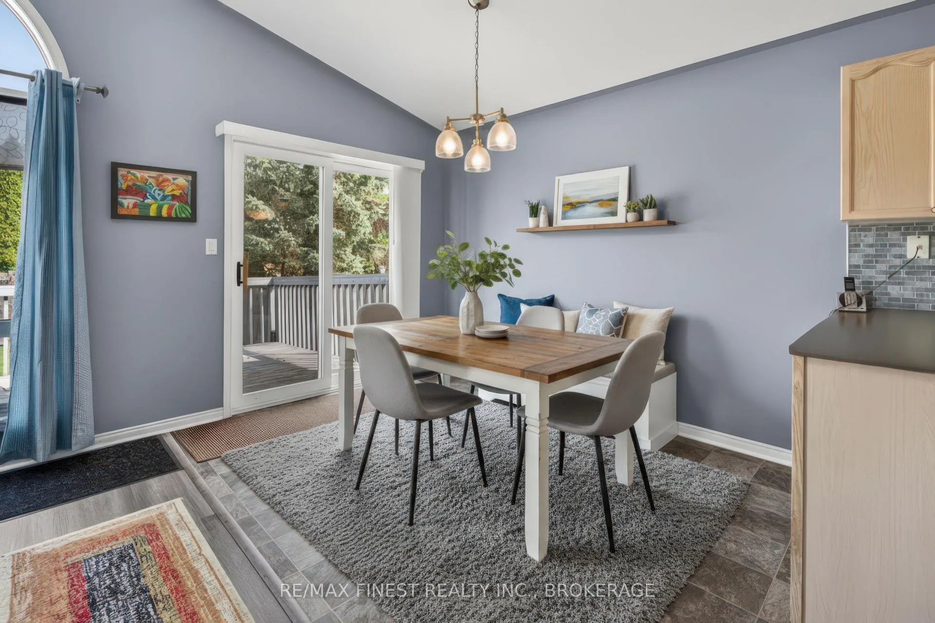 Photo 12 of 430 Fieldstone Drive, Kingston, Kingston East (Incl Barret Crt) — HOMEH