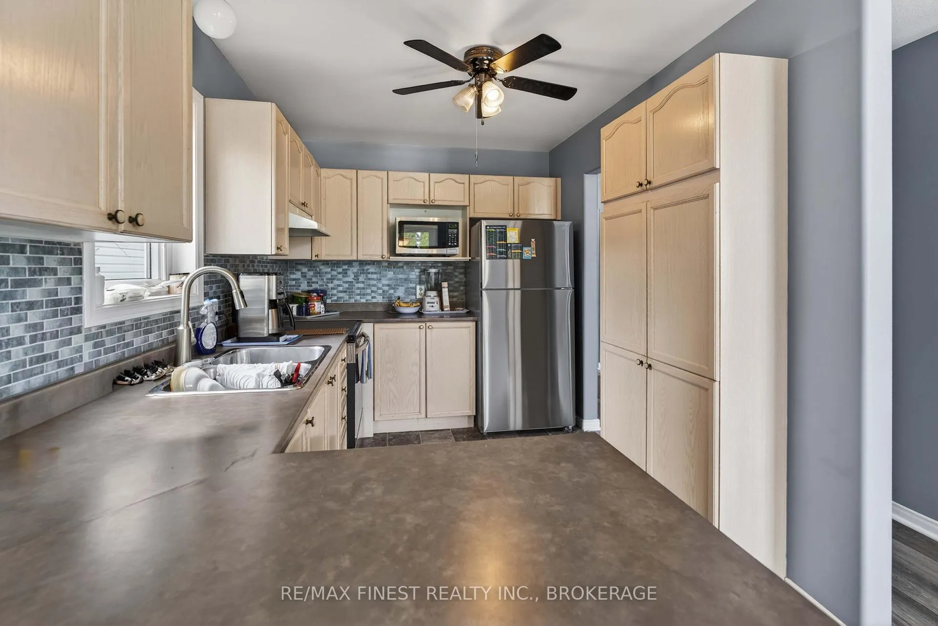 Photo 16 of 430 Fieldstone Drive, Kingston, Kingston East (Incl Barret Crt) — HOMEH