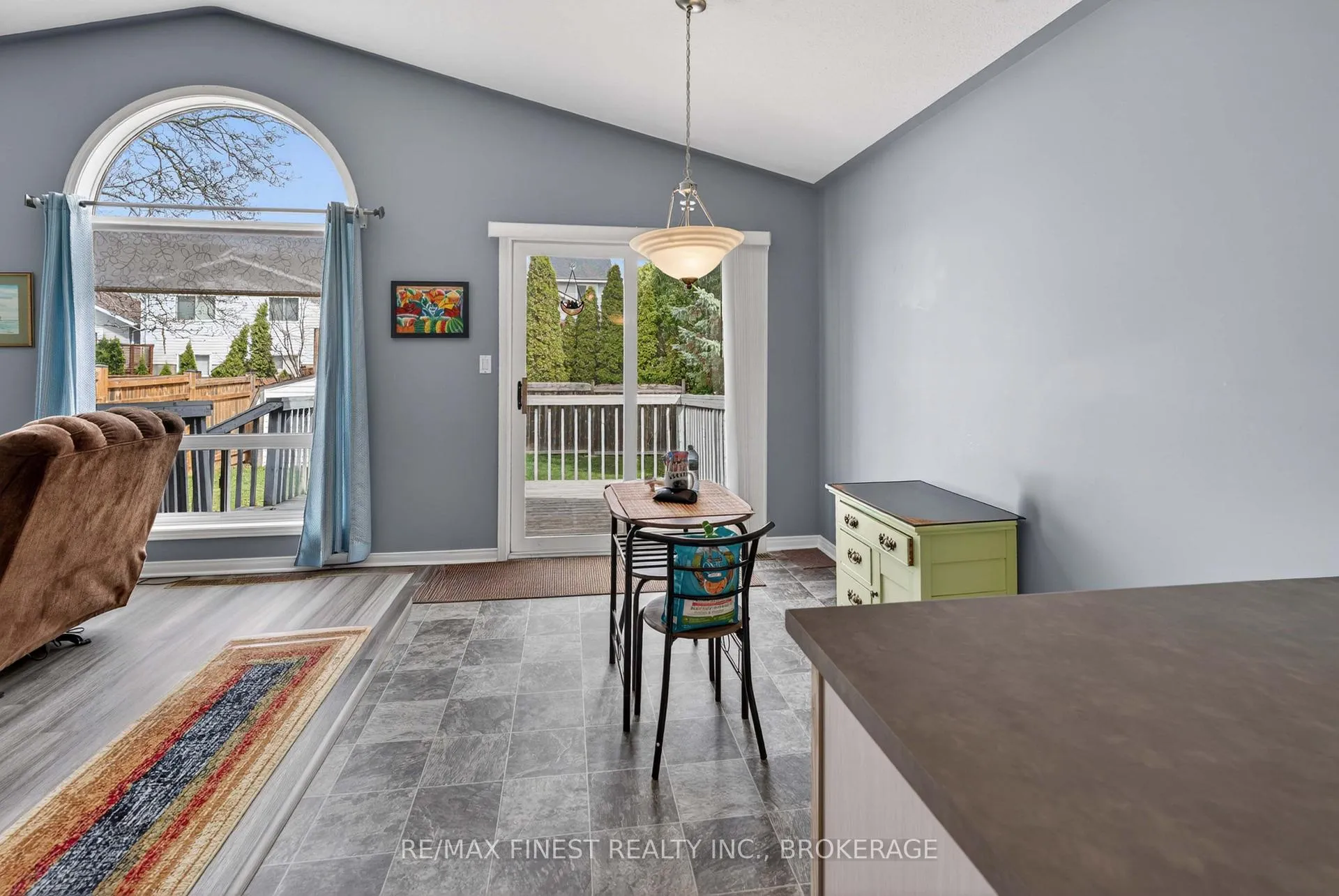 Photo 17 of 430 Fieldstone Drive, Kingston, Kingston East (Incl Barret Crt) — HOMEH