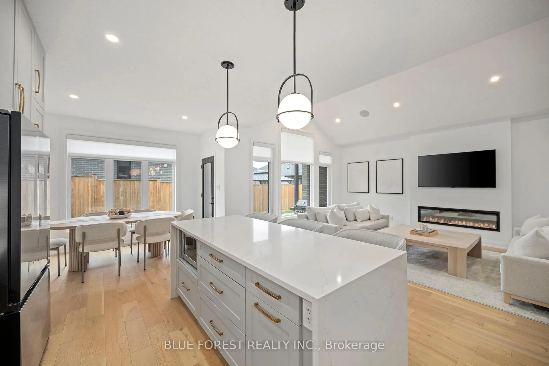 Photo 15 of Unit 52, 383 Daventry Way, Middlesex Centre, Rural Middlesex Centre — HOMEH