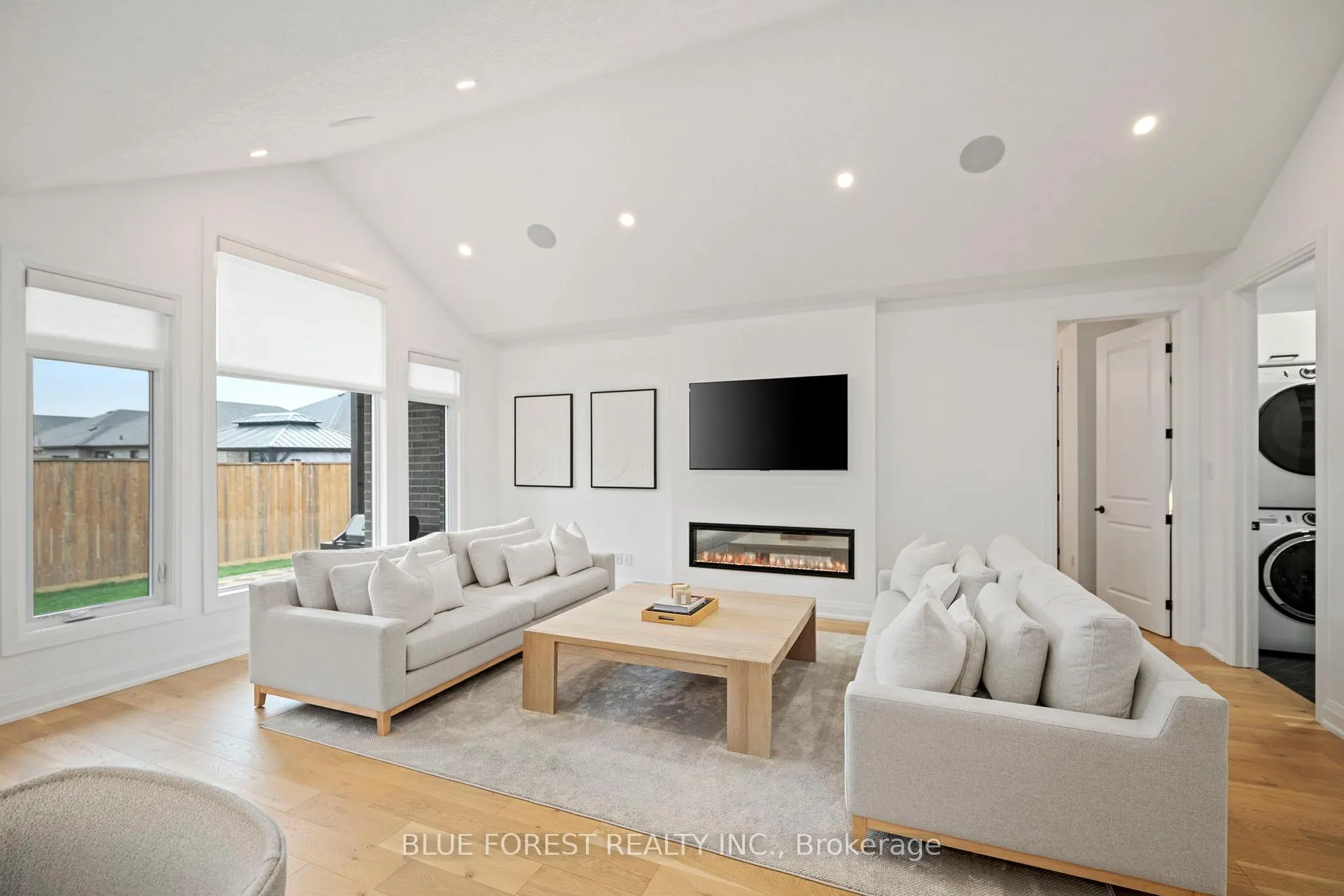 Photo 20 of Unit 52, 383 Daventry Way, Middlesex Centre, Rural Middlesex Centre — HOMEH