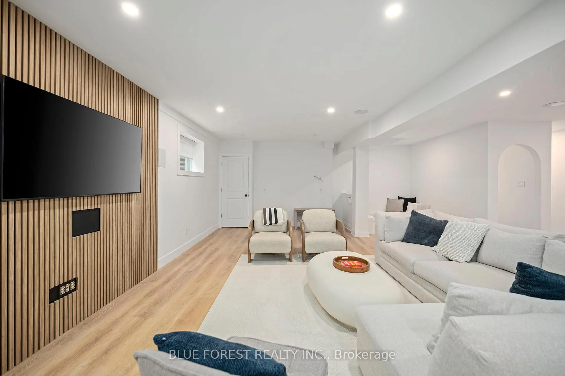Photo 31 of Unit 52, 383 Daventry Way, Middlesex Centre, Rural Middlesex Centre — HOMEH