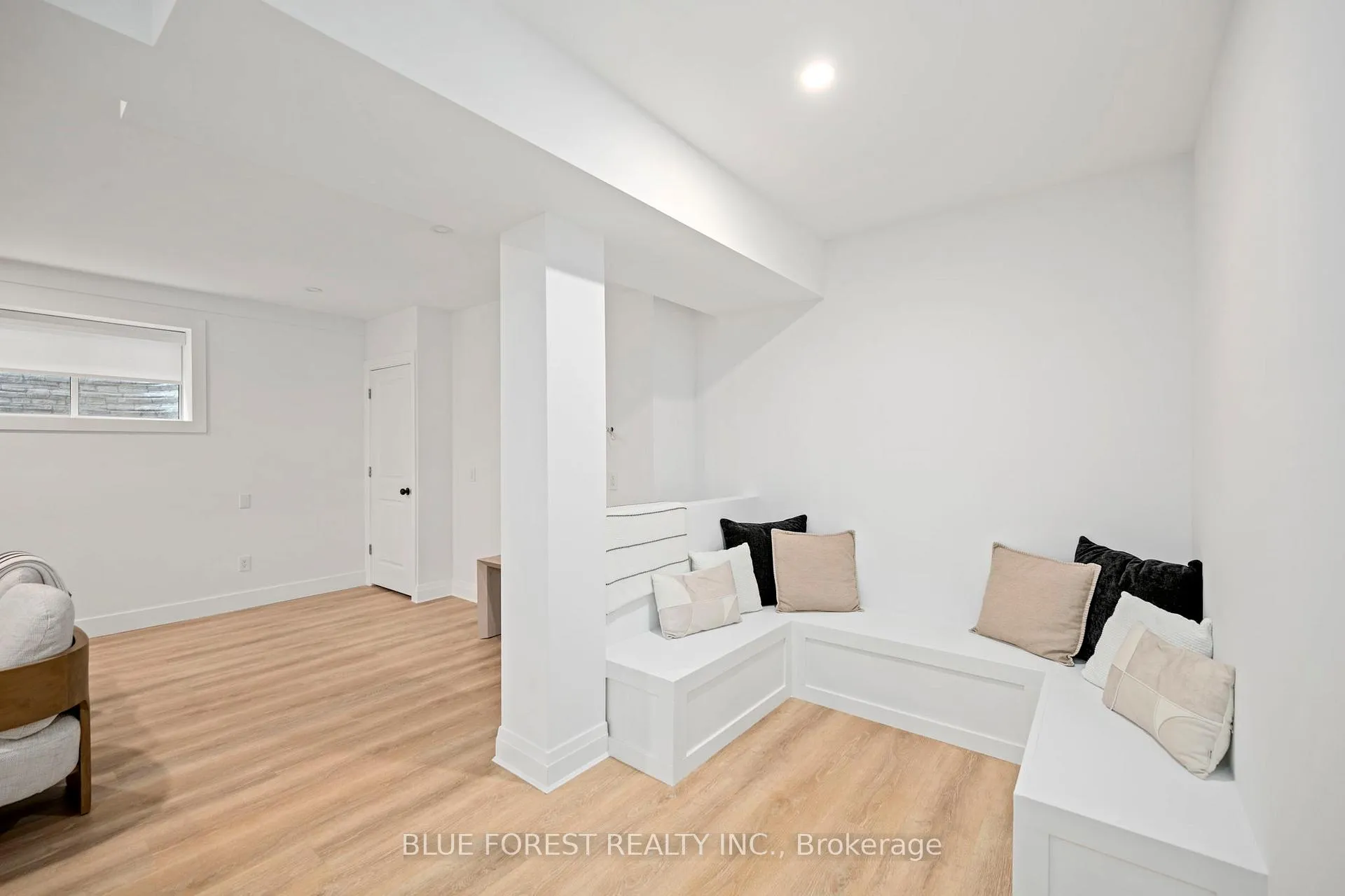 Photo 33 of Unit 52, 383 Daventry Way, Middlesex Centre, Rural Middlesex Centre — HOMEH