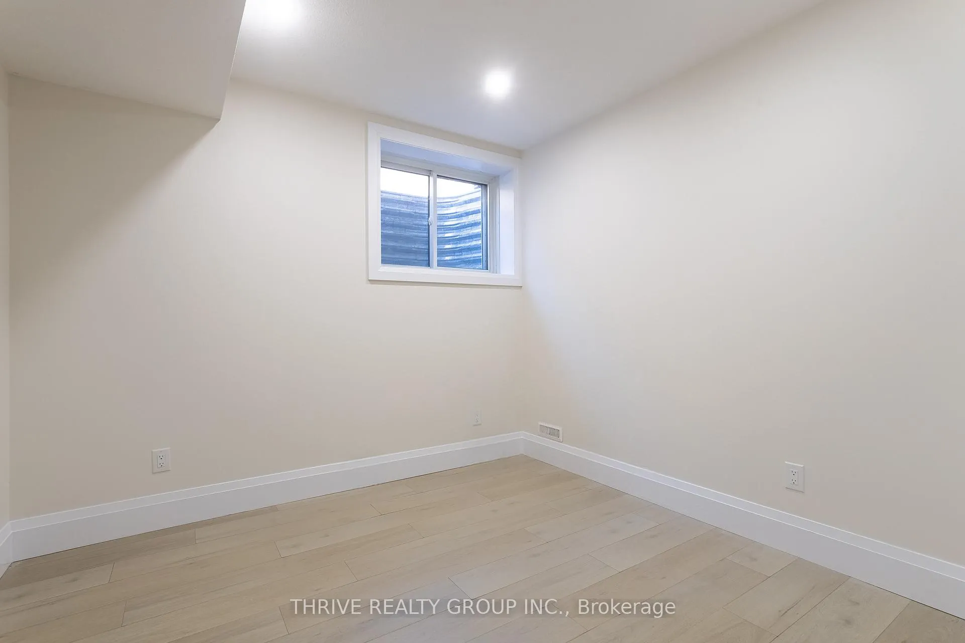 Photo 7 of Unit 31, 383 Daventry Way, Middlesex Centre, Komoka — HOMEH