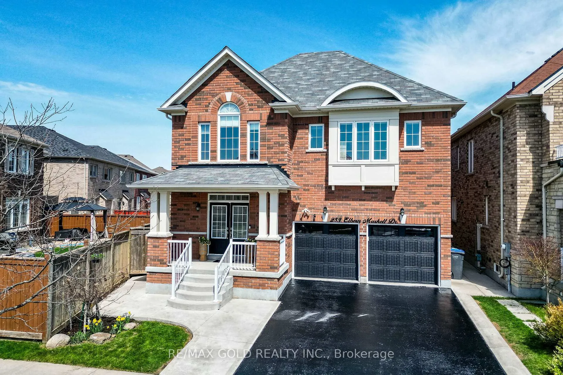 Photo 1 of 253 Elbern Markell Drive, Brampton, Credit Valley — HOMEH