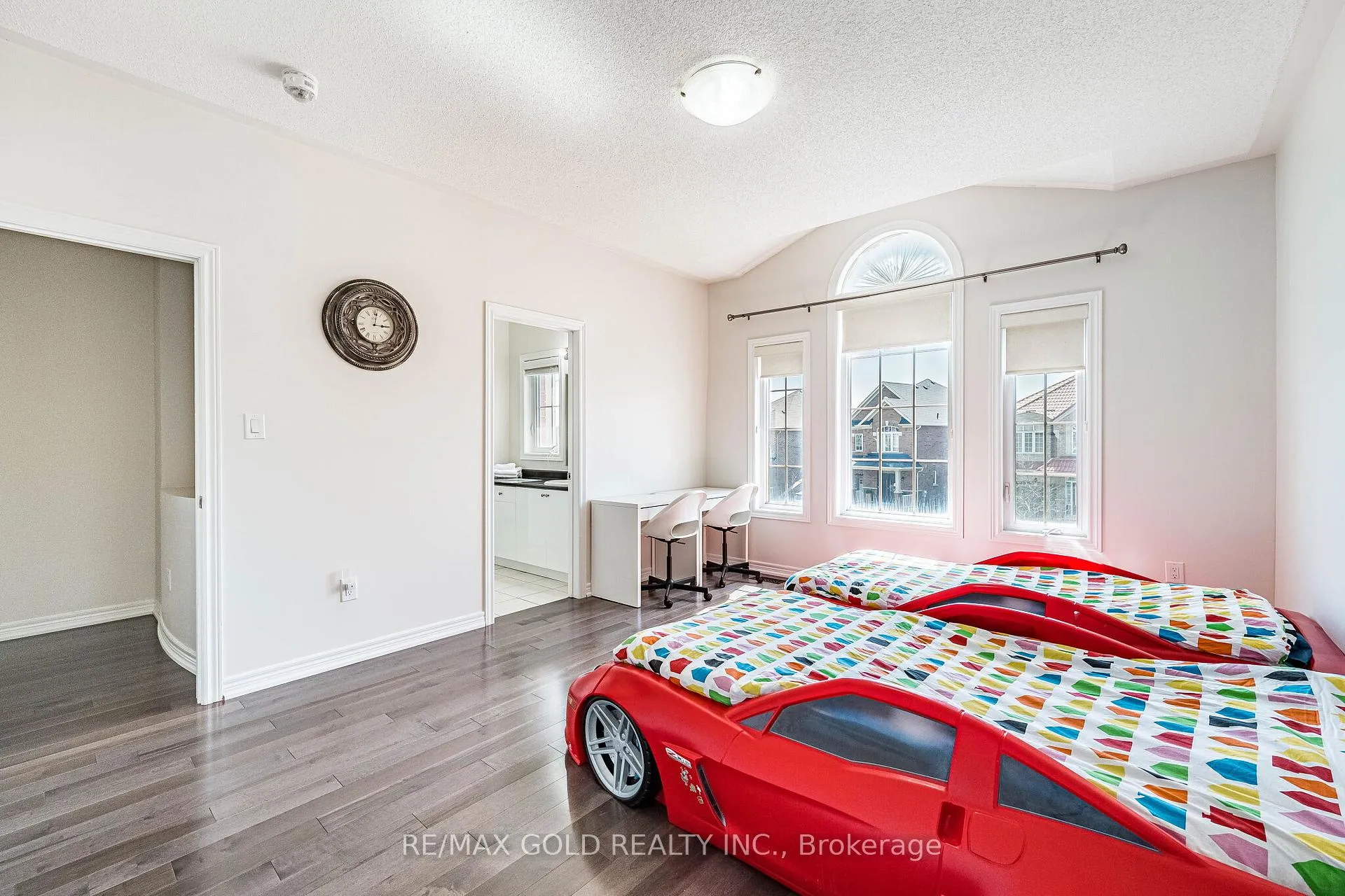 Photo 30 of 253 Elbern Markell Drive, Brampton, Credit Valley — HOMEH