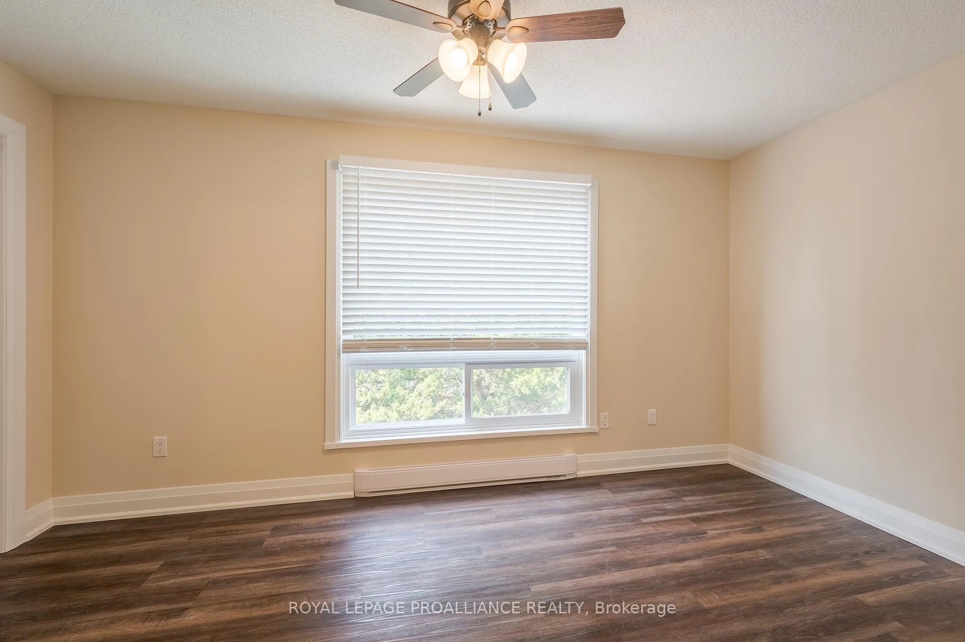 Photo 13 of Unit 212, 26 Spencer Street E, Cobourg — HOMEH