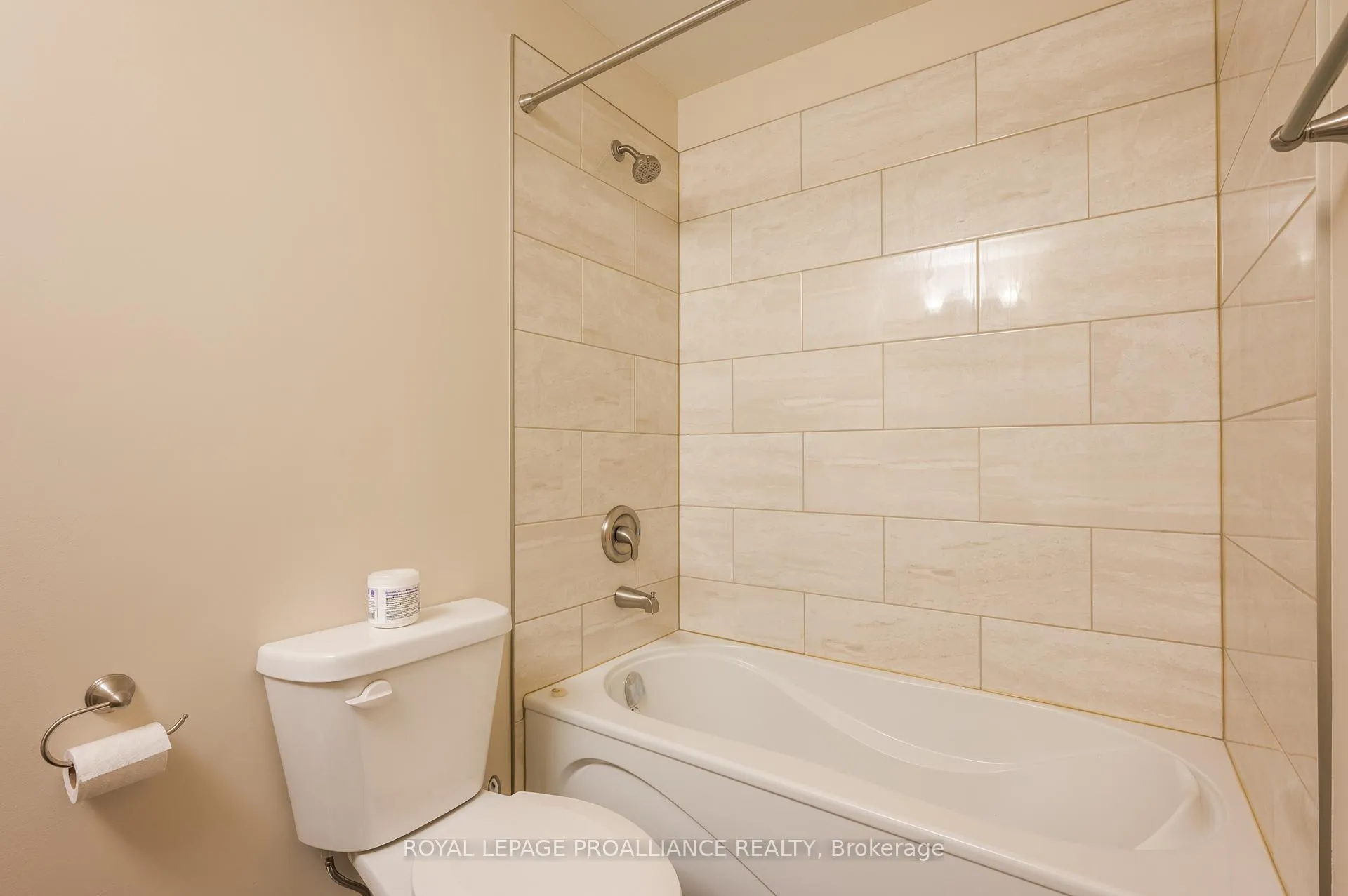 Photo 18 of Unit 212, 26 Spencer Street E, Cobourg — HOMEH