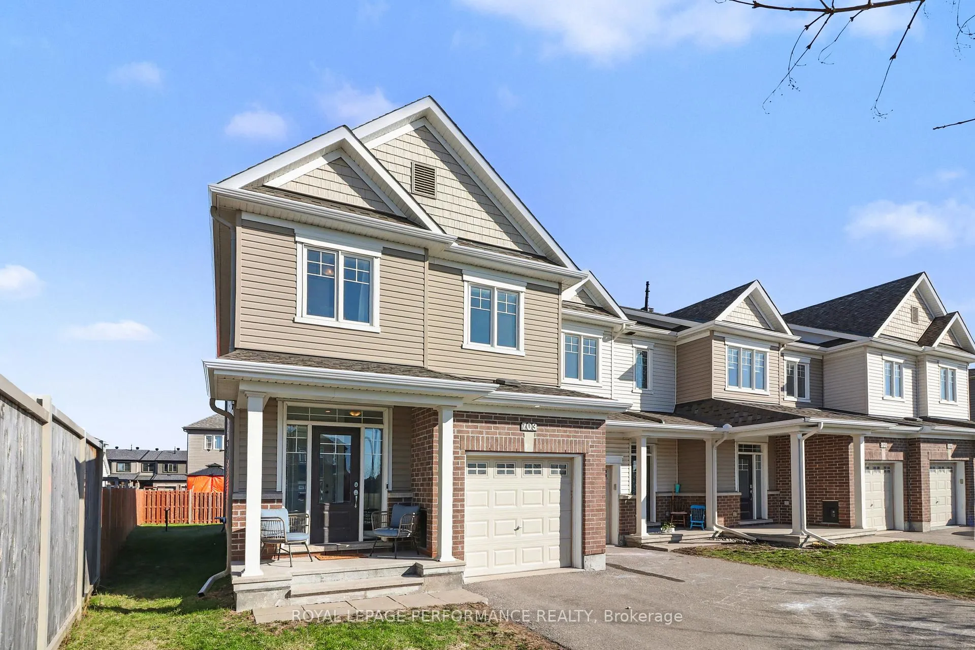 Photo 2 of 703 Decoeur Drive, Ottawa, Avalon West — HOMEH