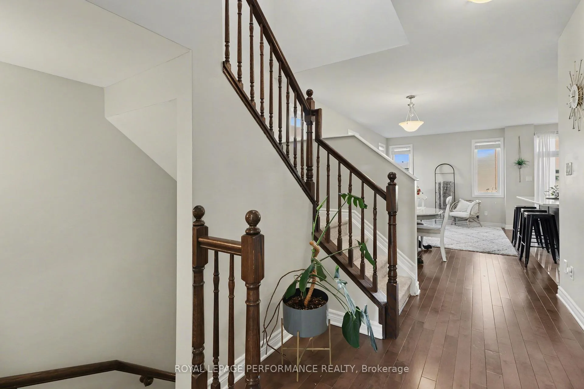 Photo 6 of 703 Decoeur Drive, Ottawa, Avalon West — HOMEH