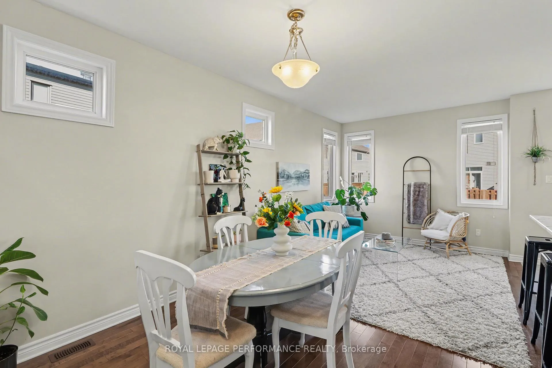 Photo 7 of 703 Decoeur Drive, Ottawa, Avalon West — HOMEH