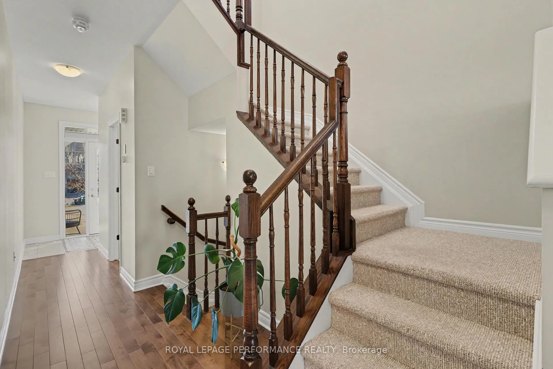 Photo 19 of 703 Decoeur Drive, Ottawa, Avalon West — HOMEH