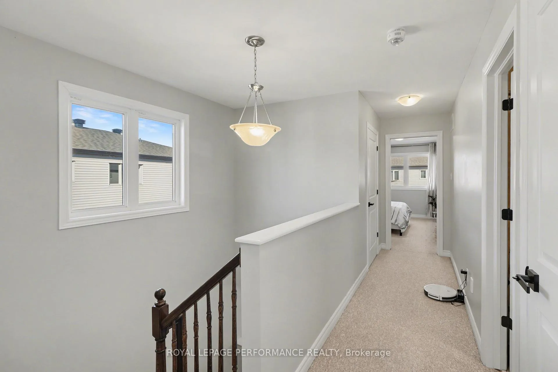 Photo 20 of 703 Decoeur Drive, Ottawa, Avalon West — HOMEH