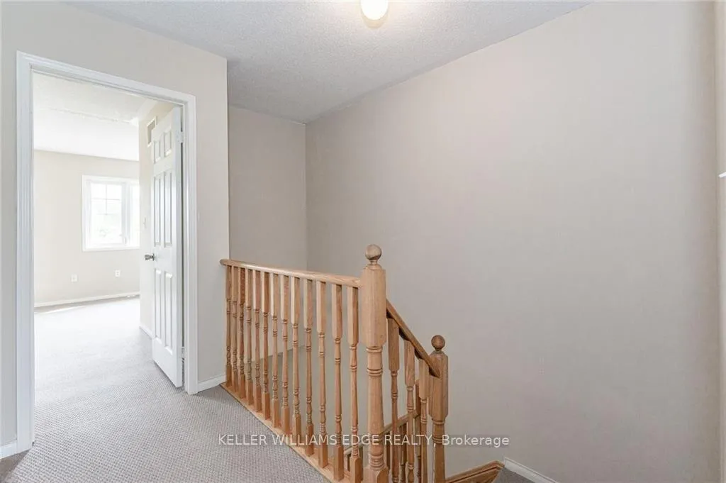 Photo 17 of 2367 Sutton Drive, Burlington, Orchard — HOMEH