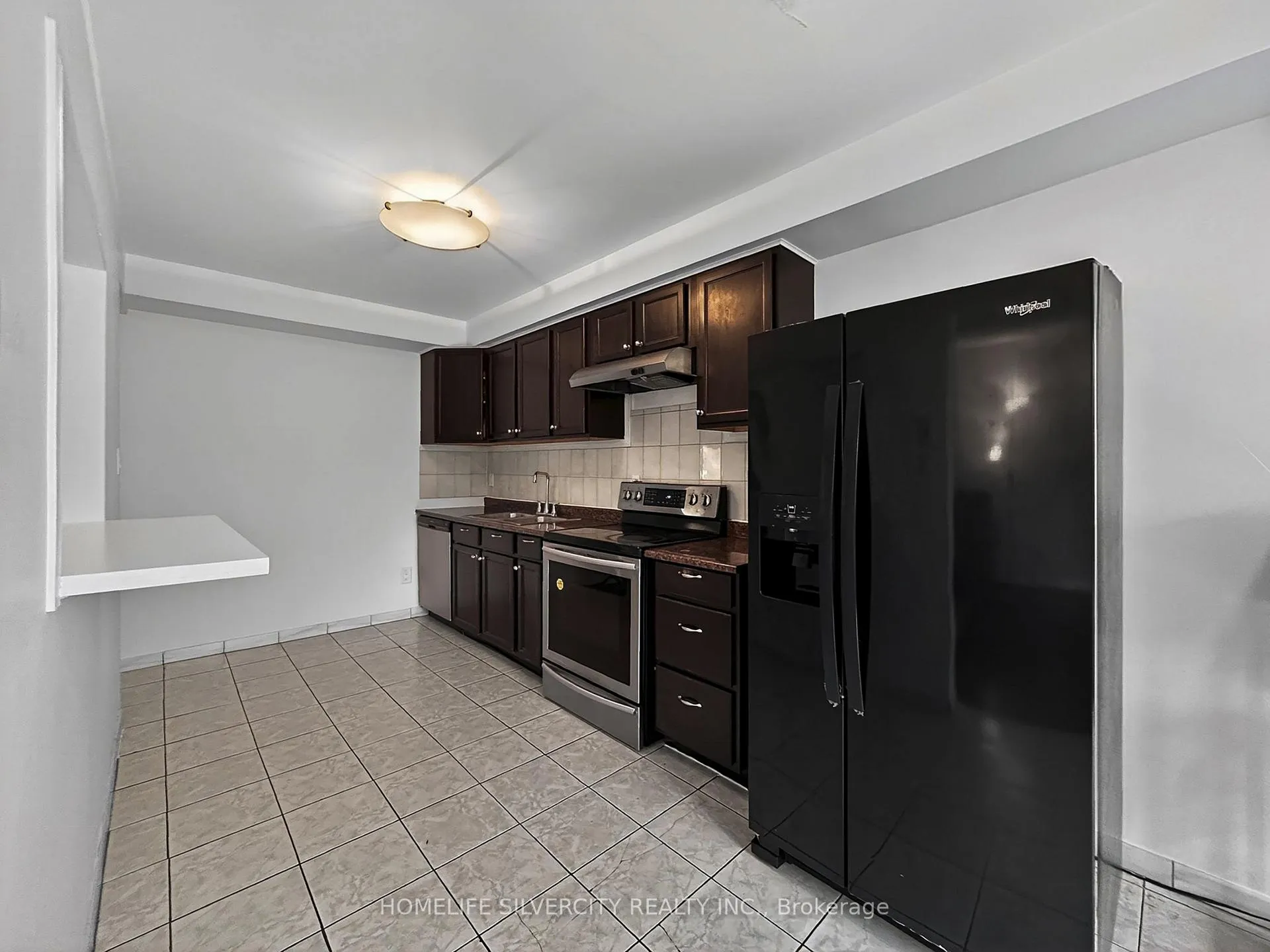 Photo 9 of Unit 44, 46 Vodden Court, Brampton, Brampton North — HOMEH