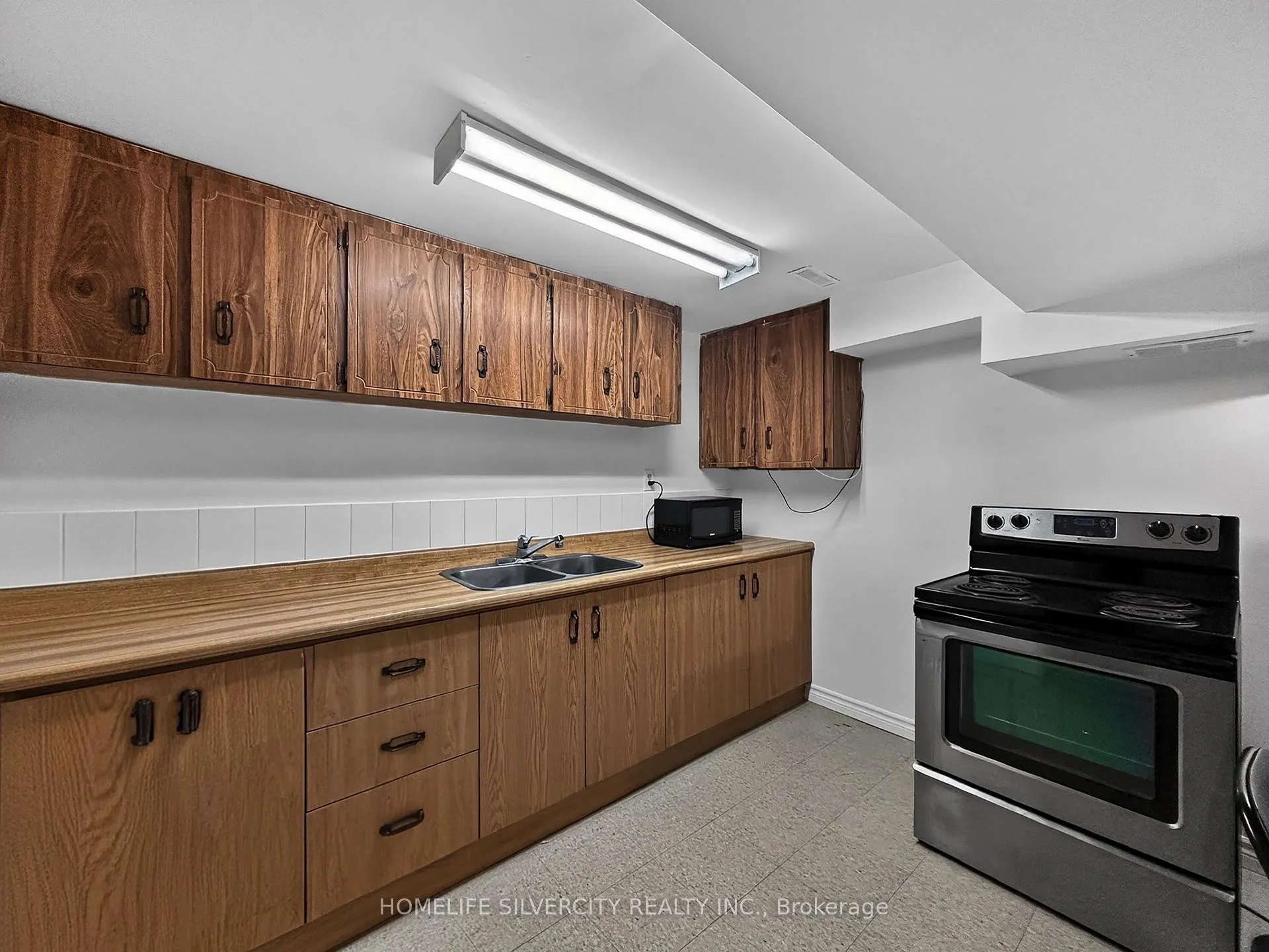 Photo 22 of Unit 44, 46 Vodden Court, Brampton, Brampton North — HOMEH