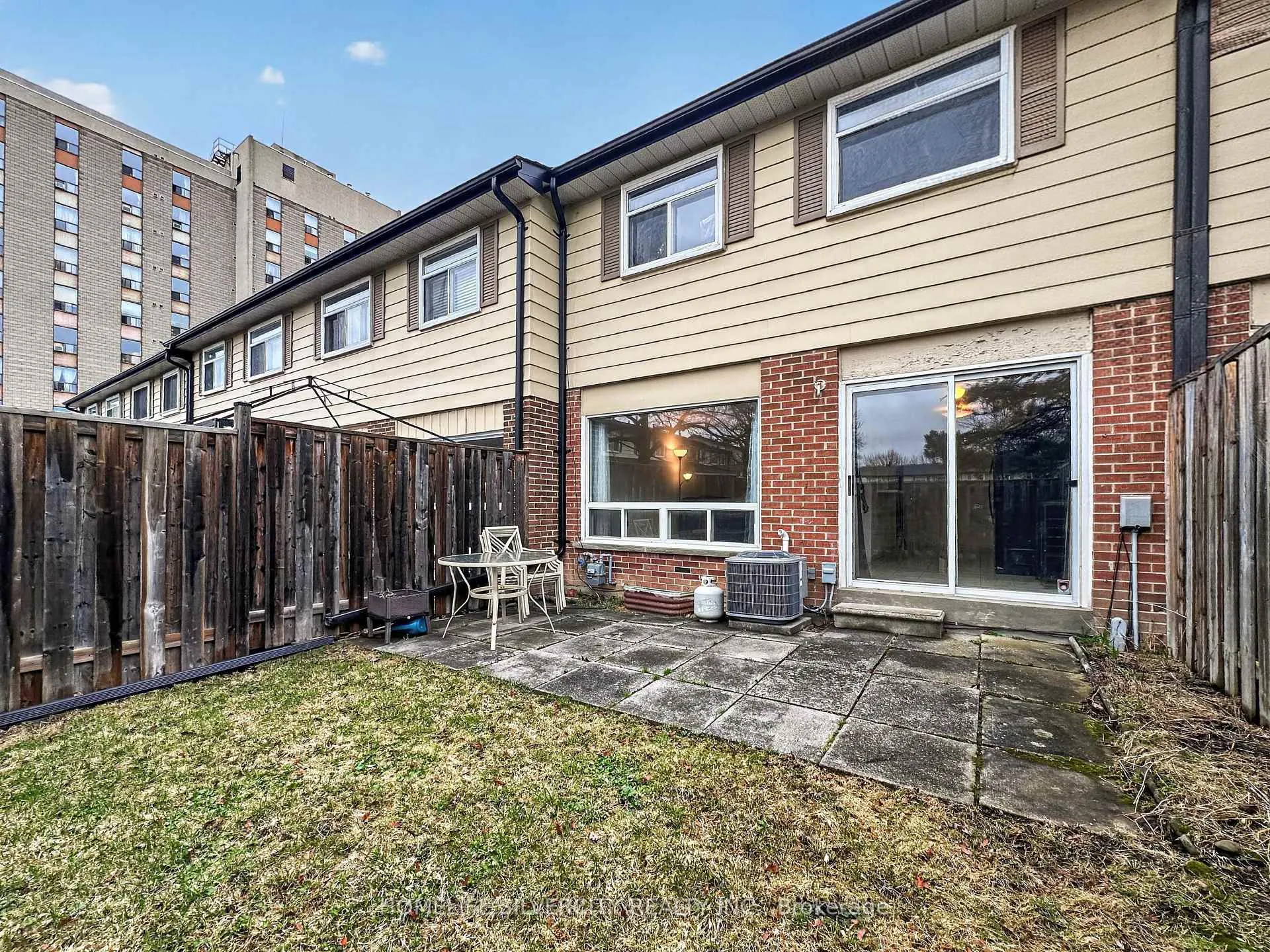 Photo 26 of Unit 44, 46 Vodden Court, Brampton, Brampton North — HOMEH