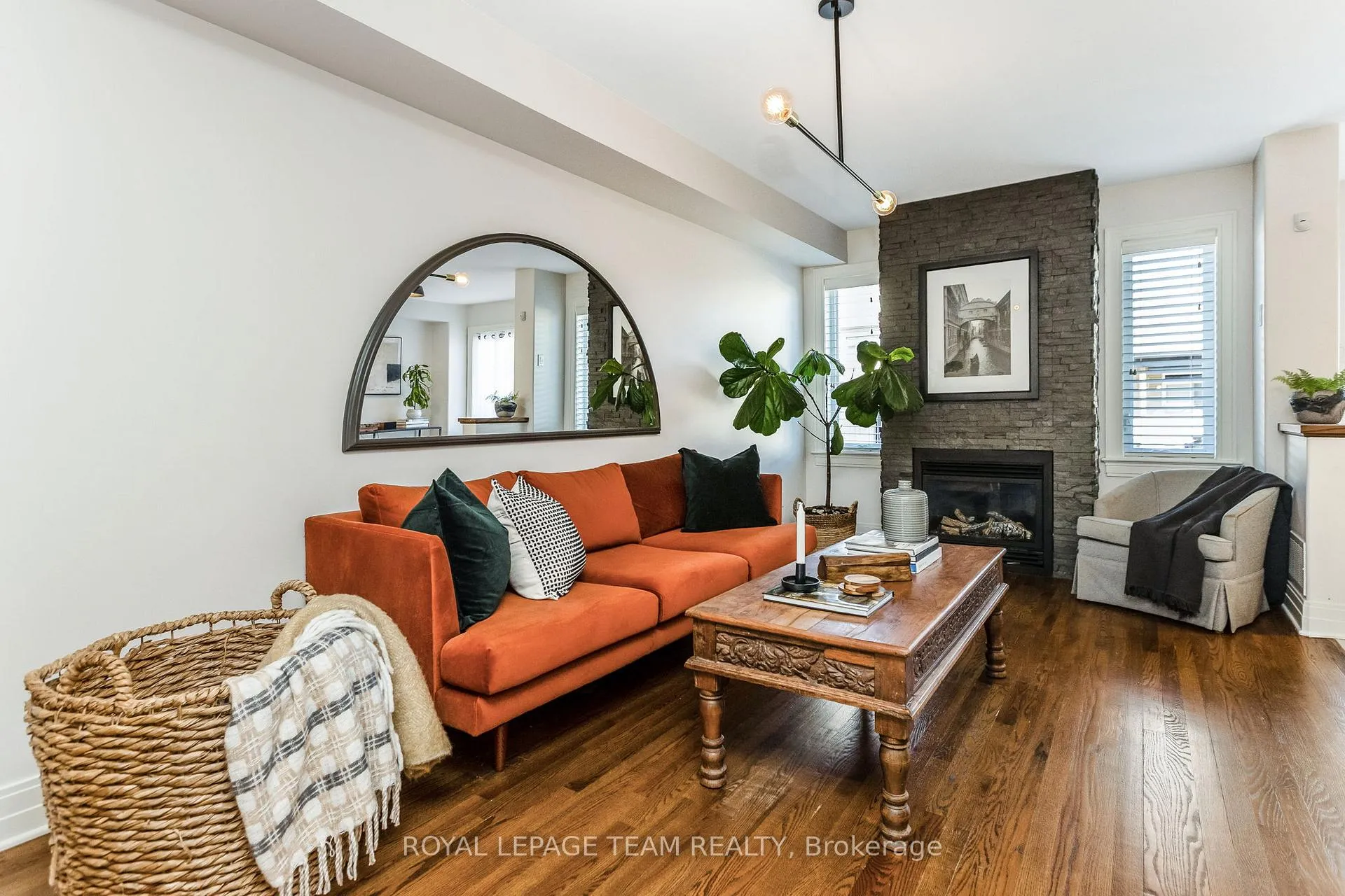 Photo 6 of 121 Woodhurst Crescent, Ottawa, Stittsville (South) — HOMEH