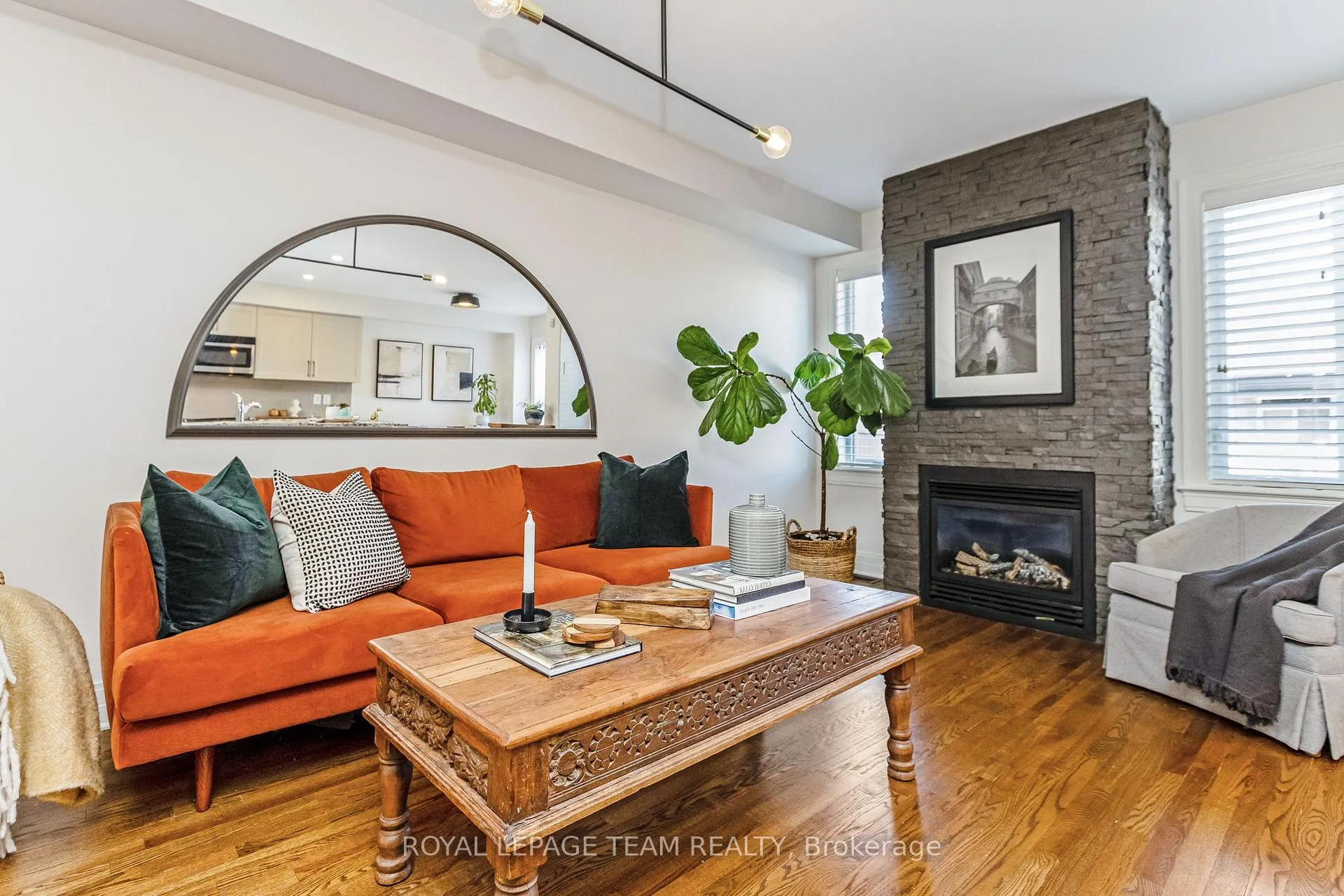 Photo 12 of 121 Woodhurst Crescent, Ottawa, Stittsville (South) — HOMEH