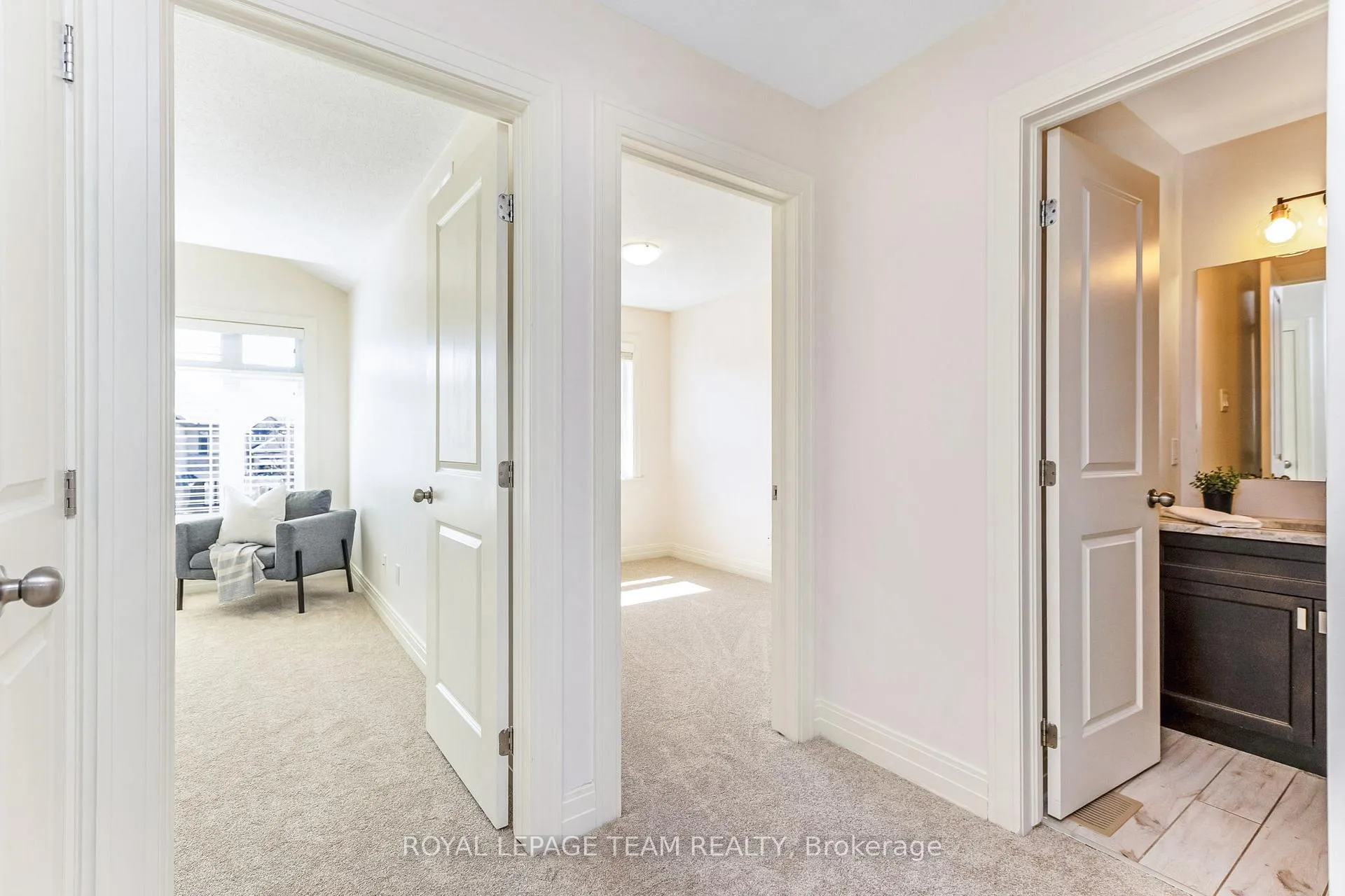 Photo 27 of 121 Woodhurst Crescent, Ottawa, Stittsville (South) — HOMEH
