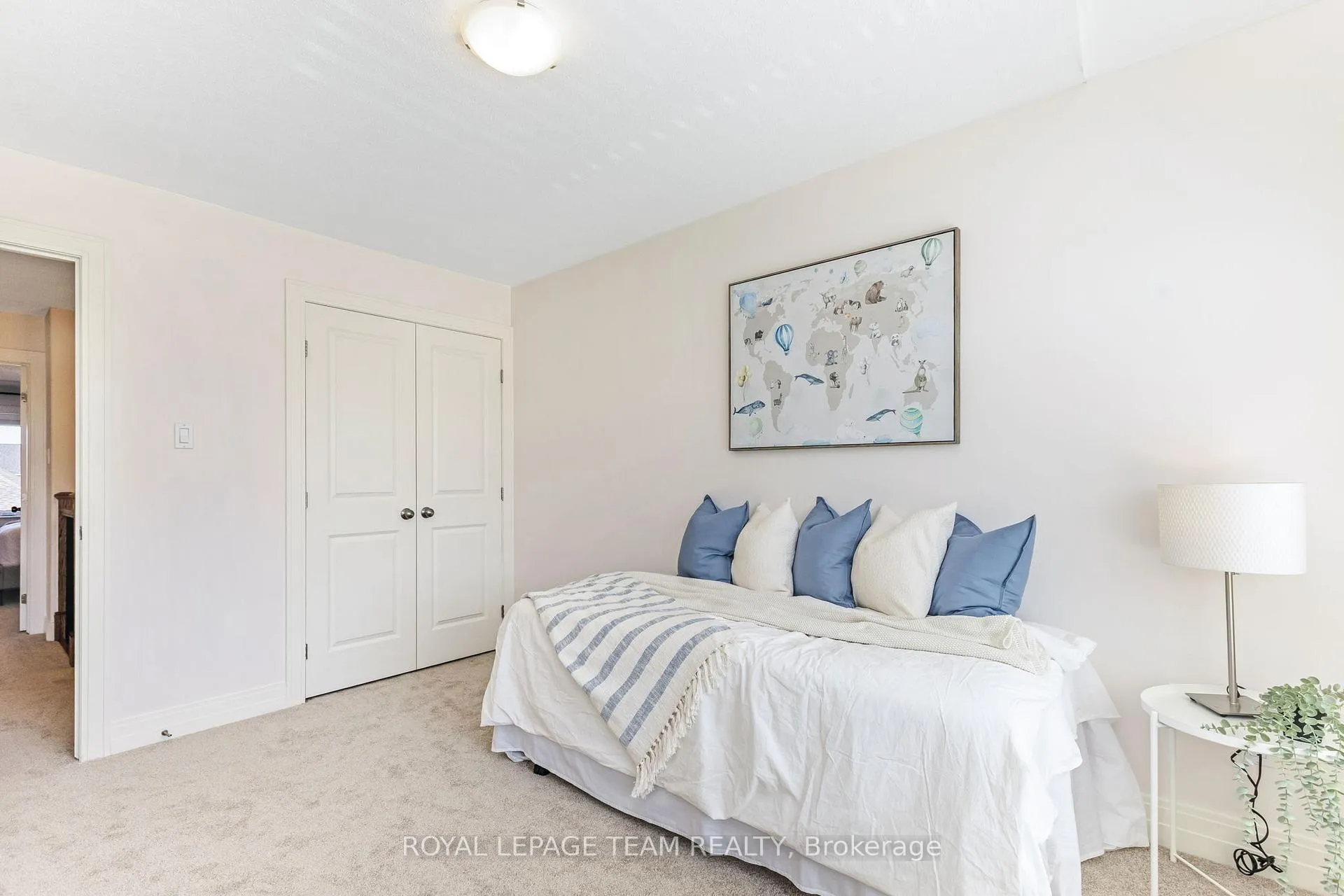 Photo 29 of 121 Woodhurst Crescent, Ottawa, Stittsville (South) — HOMEH