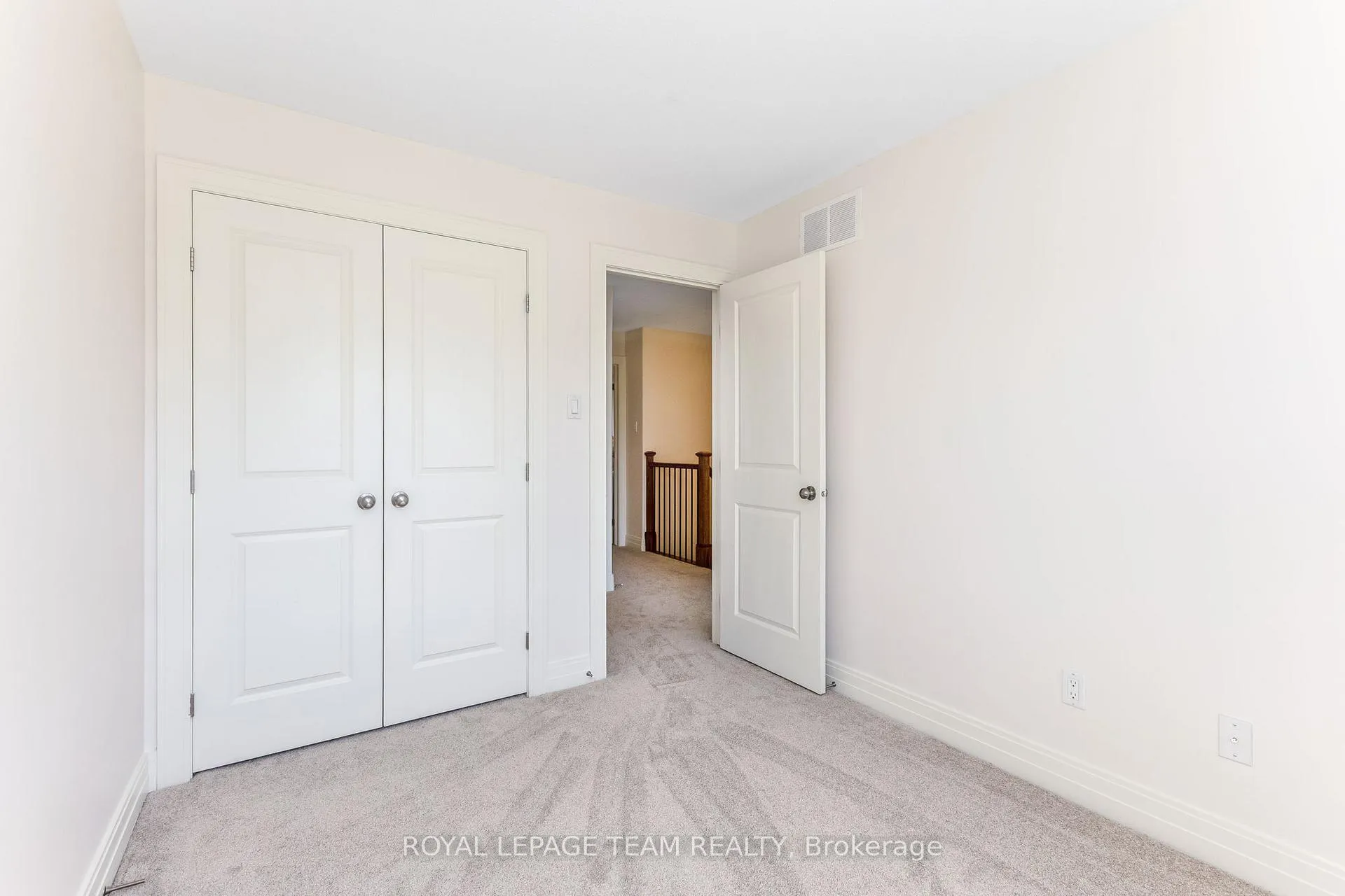 Photo 31 of 121 Woodhurst Crescent, Ottawa, Stittsville (South) — HOMEH