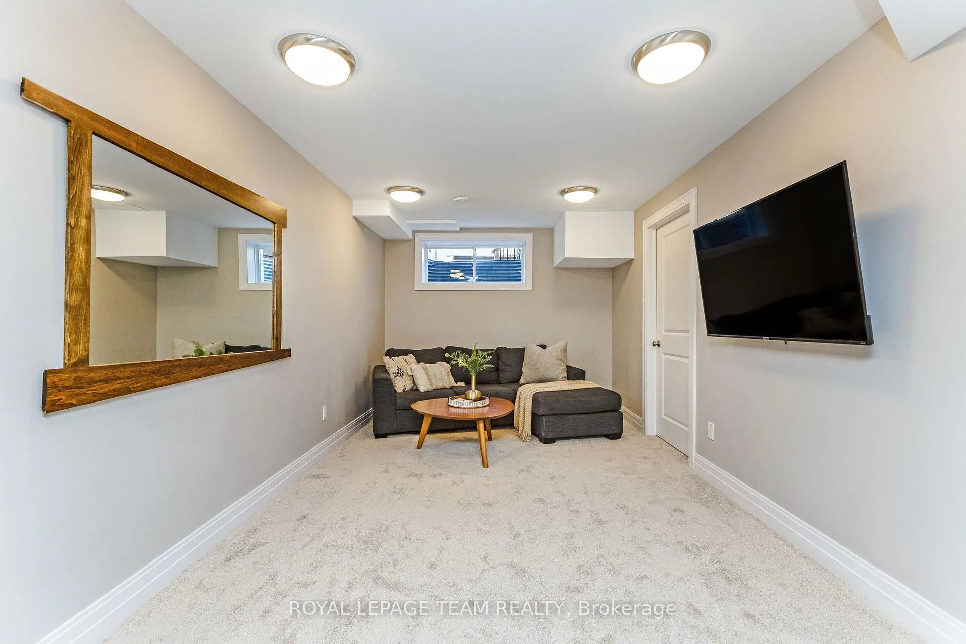 Photo 36 of 121 Woodhurst Crescent, Ottawa, Stittsville (South) — HOMEH