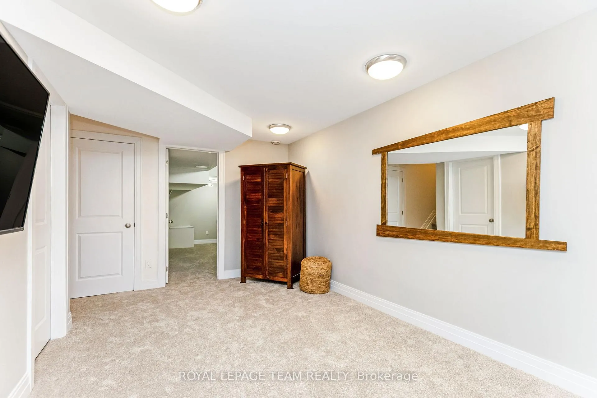 Photo 37 of 121 Woodhurst Crescent, Ottawa, Stittsville (South) — HOMEH